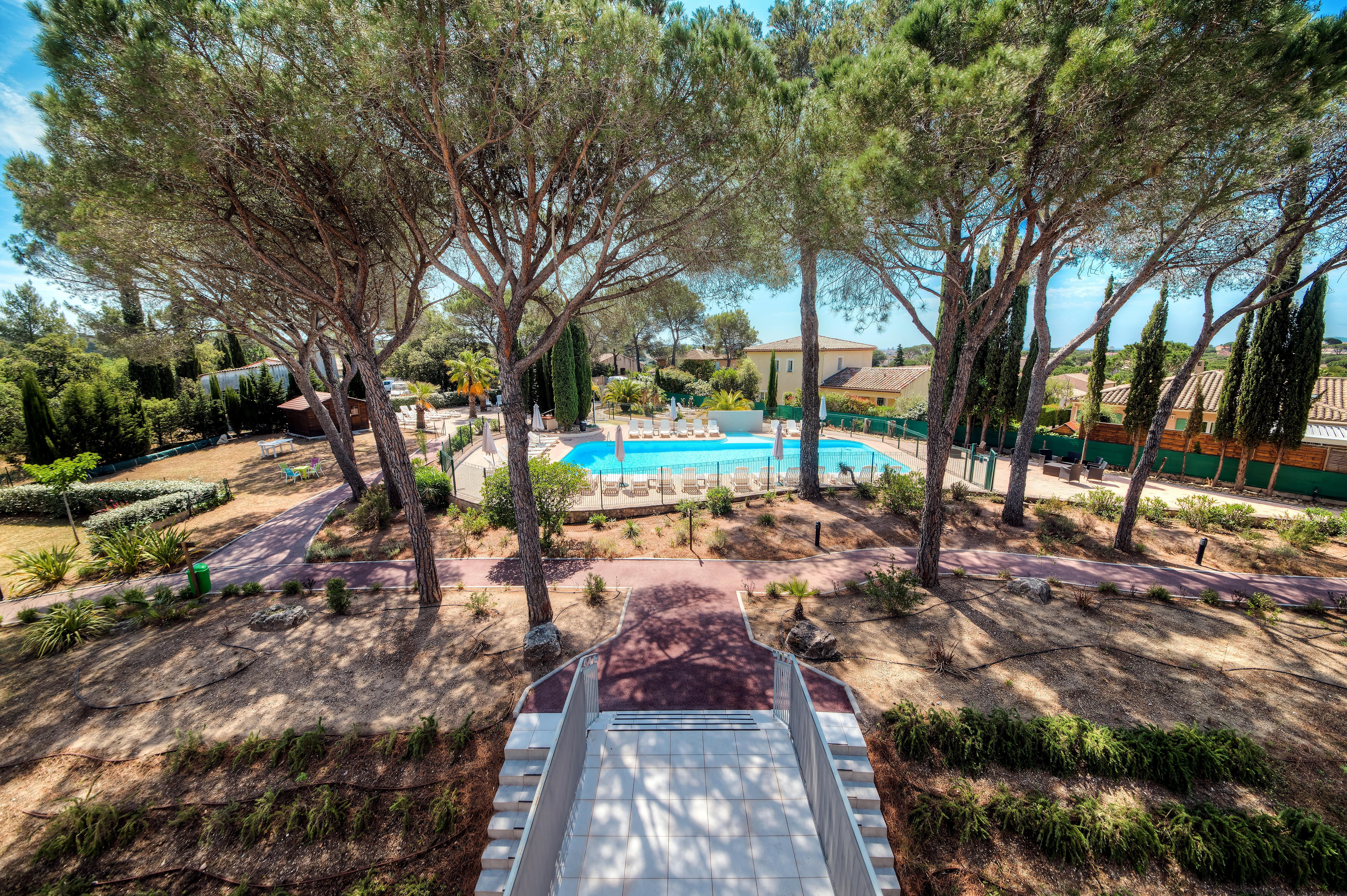 Comfort Aparthotel Frejus La Tour De Mare Екстериор снимка