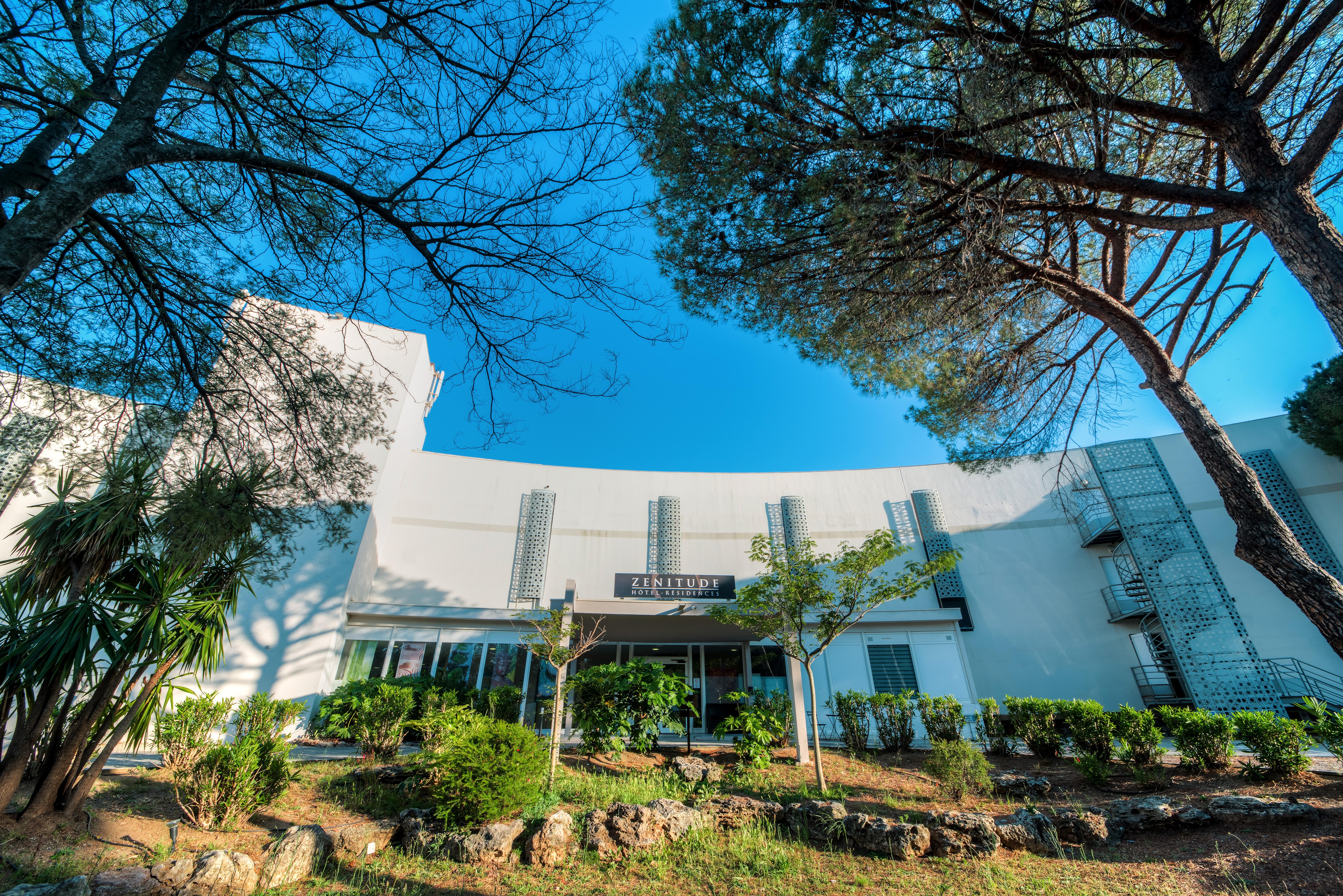 Comfort Aparthotel Frejus La Tour De Mare Екстериор снимка