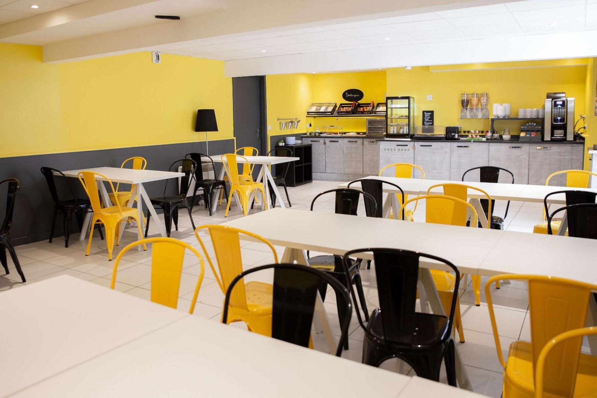 Comfort Aparthotel Frejus La Tour De Mare Екстериор снимка